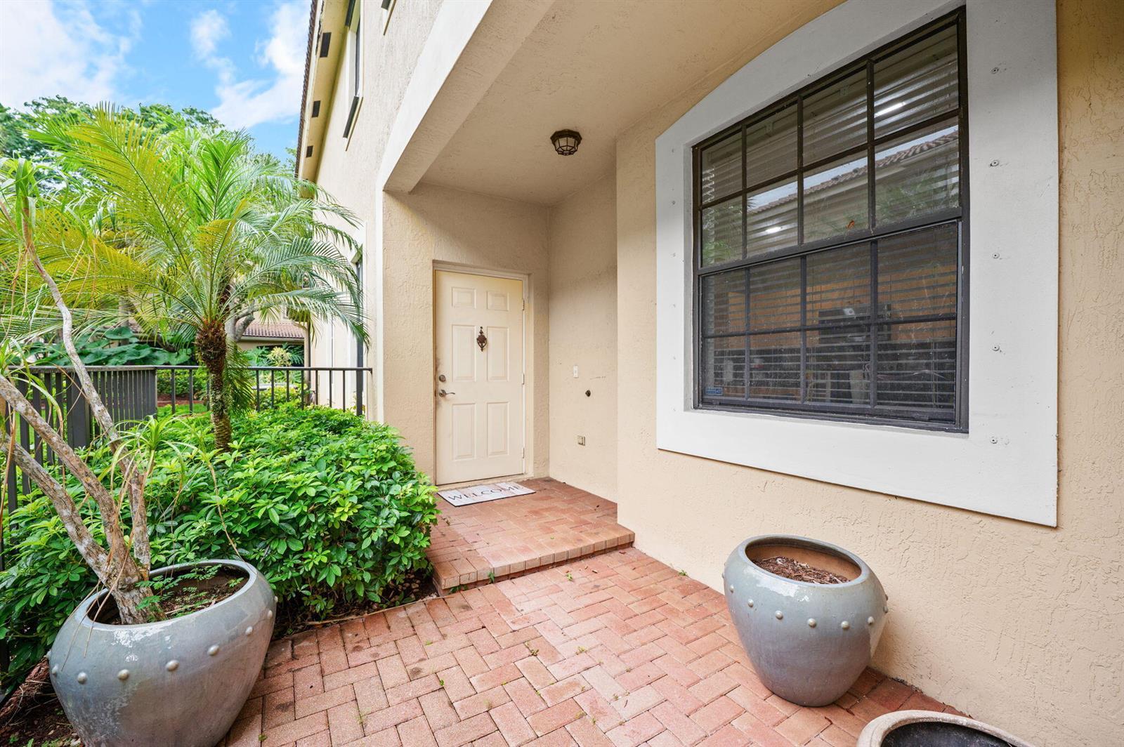 4212 Vineyard Circle, Weston FL 33332 photo 4