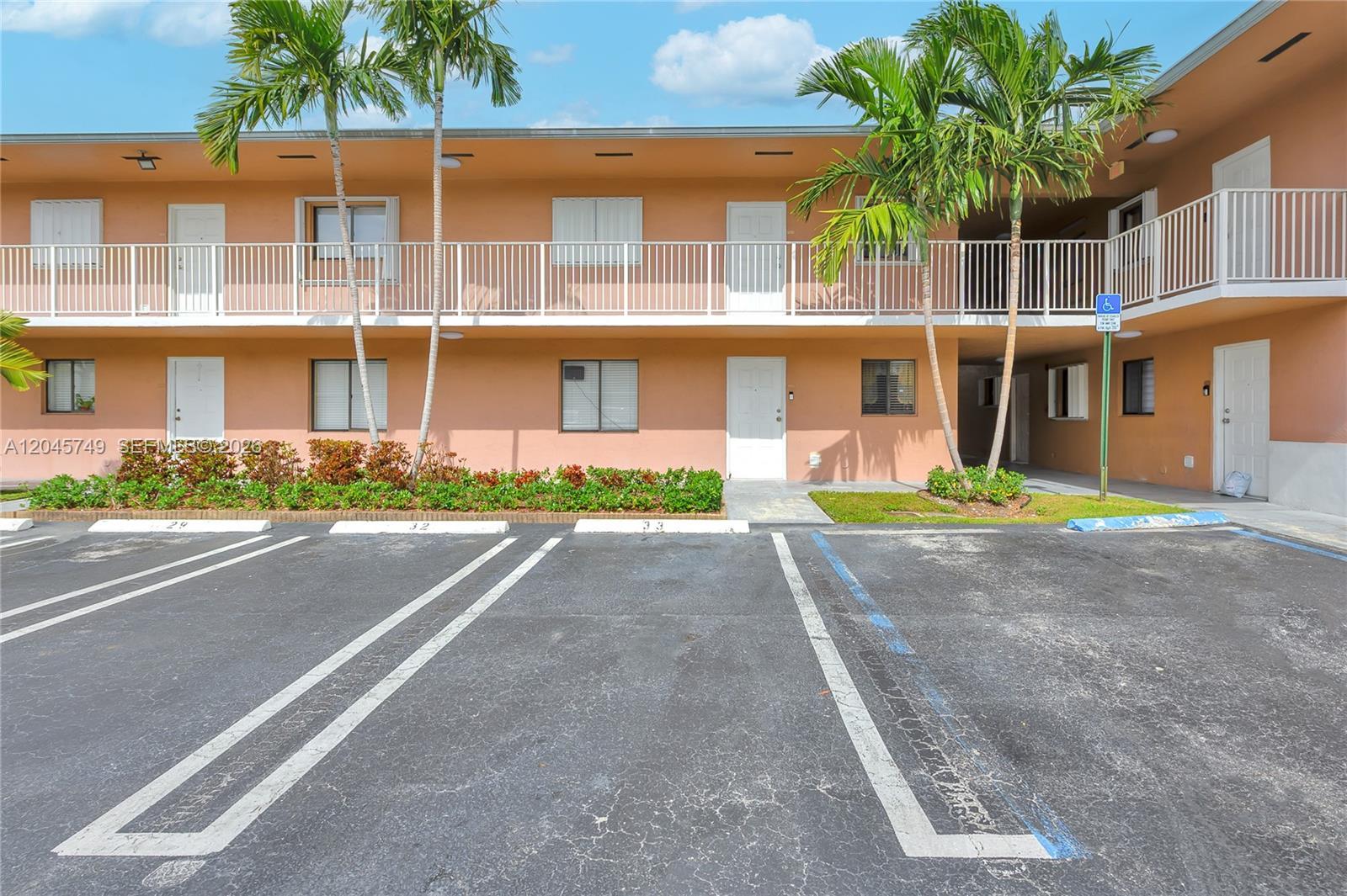 6041 W 24th Ave # 111, Hialeah FL 33016 photo 2