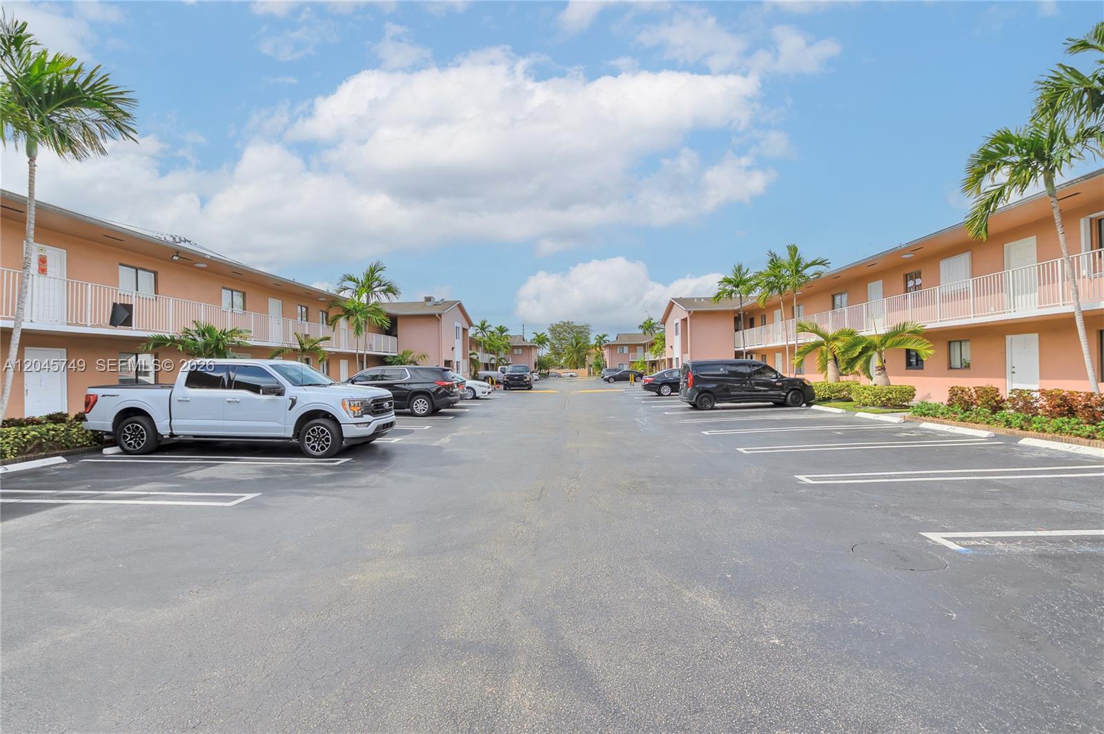 6041 W 24th Ave # 111, Hialeah FL 33016 photo 4