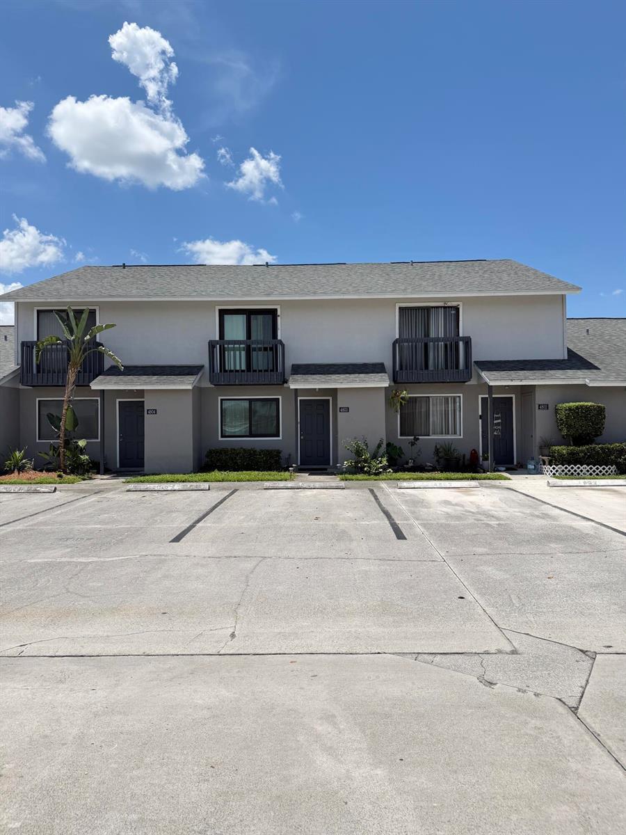 4803 Pier Drive, FL 33463 photo 2