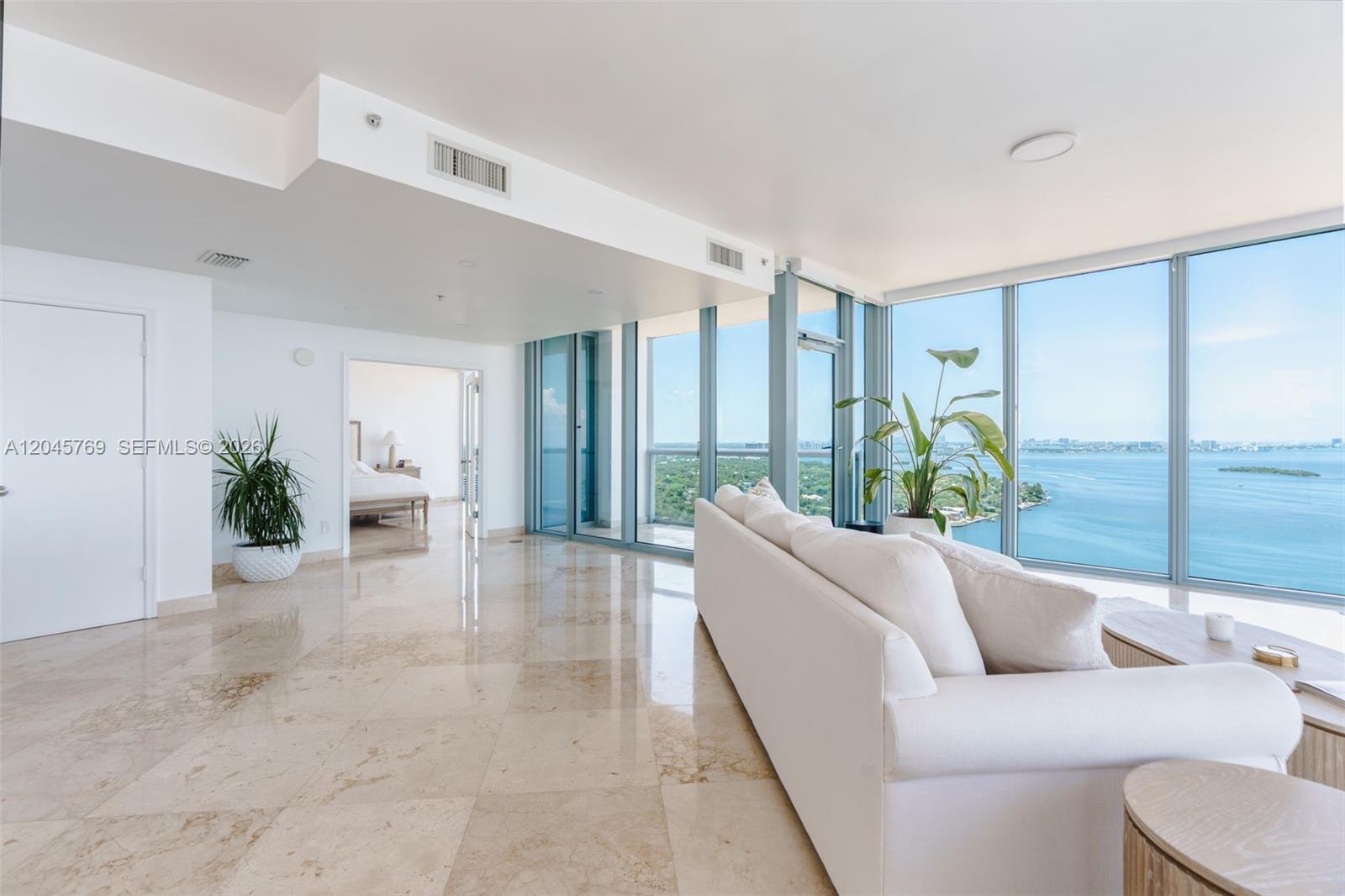 601 NE 36th St # 3112, Miami FL 33137 photo 5