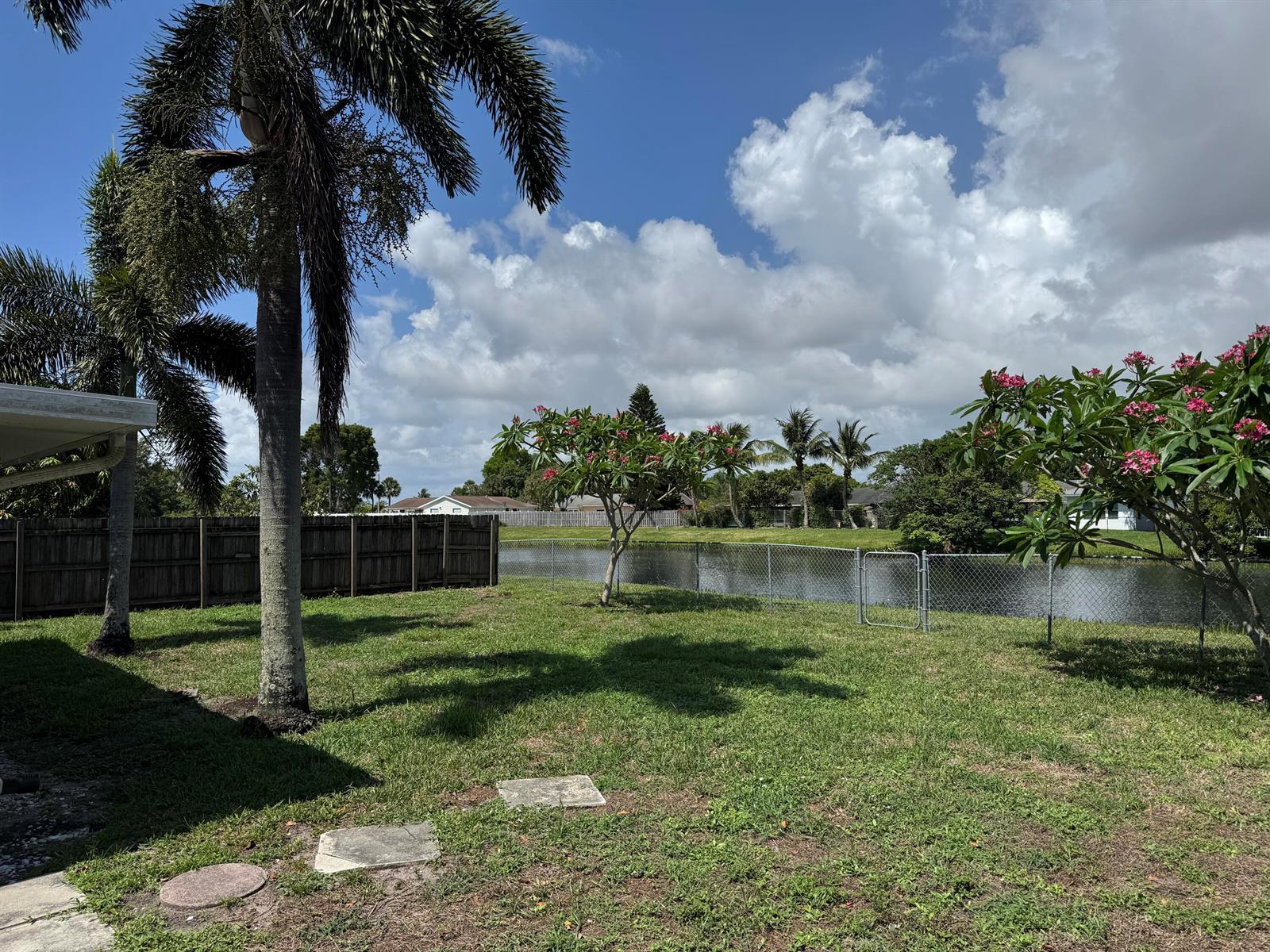 8095 St  John Avenue W, Boynton Beach FL 33472 photo 3