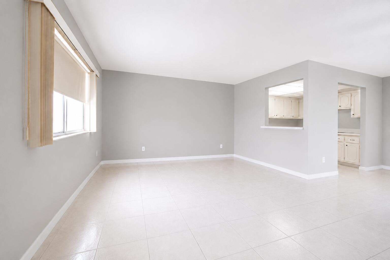 147 Monaco D, Delray Beach FL 33446 photo 2