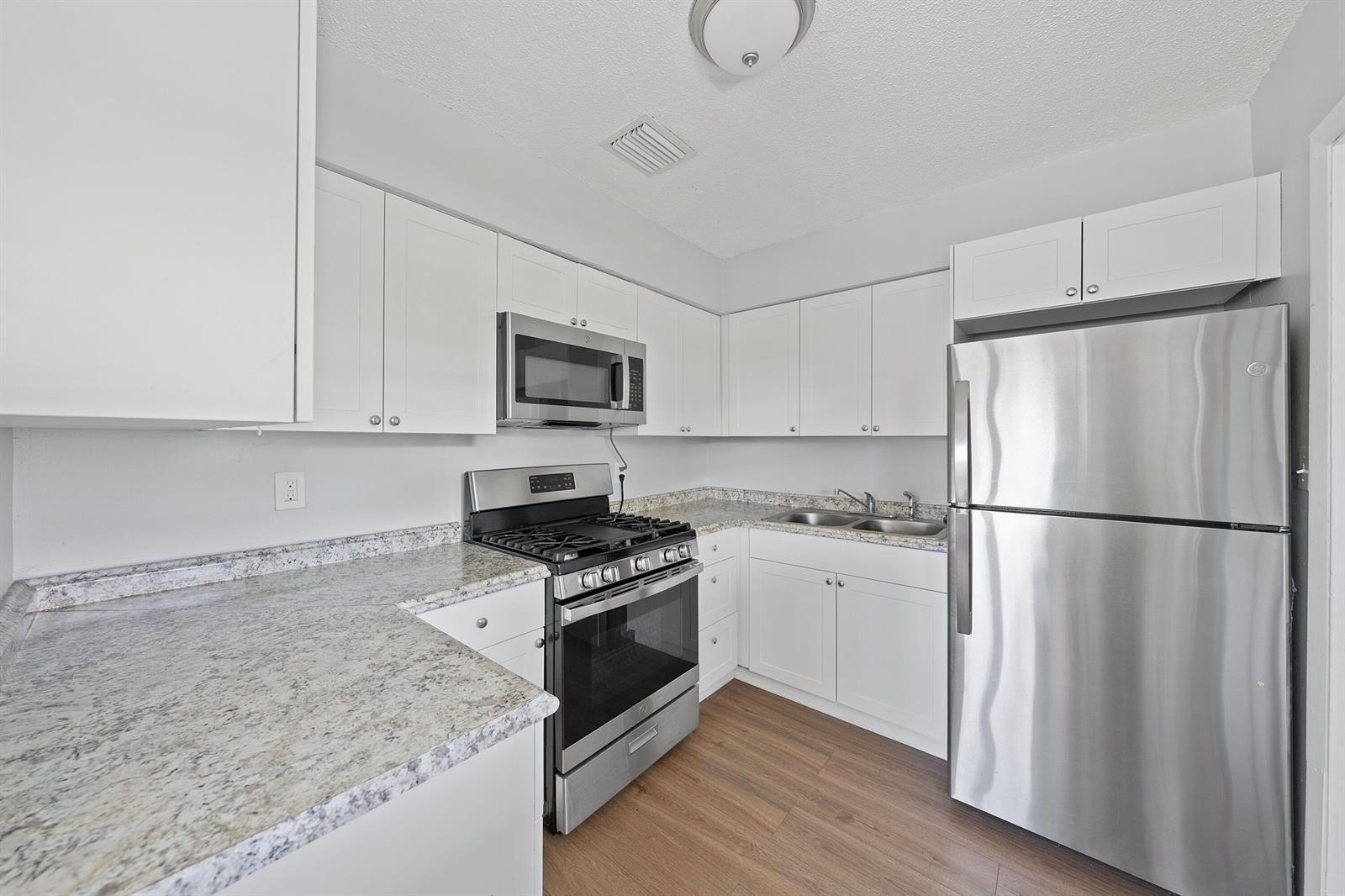 2317 NW 6th Place, Fort Lauderdale FL 33311 photo 4