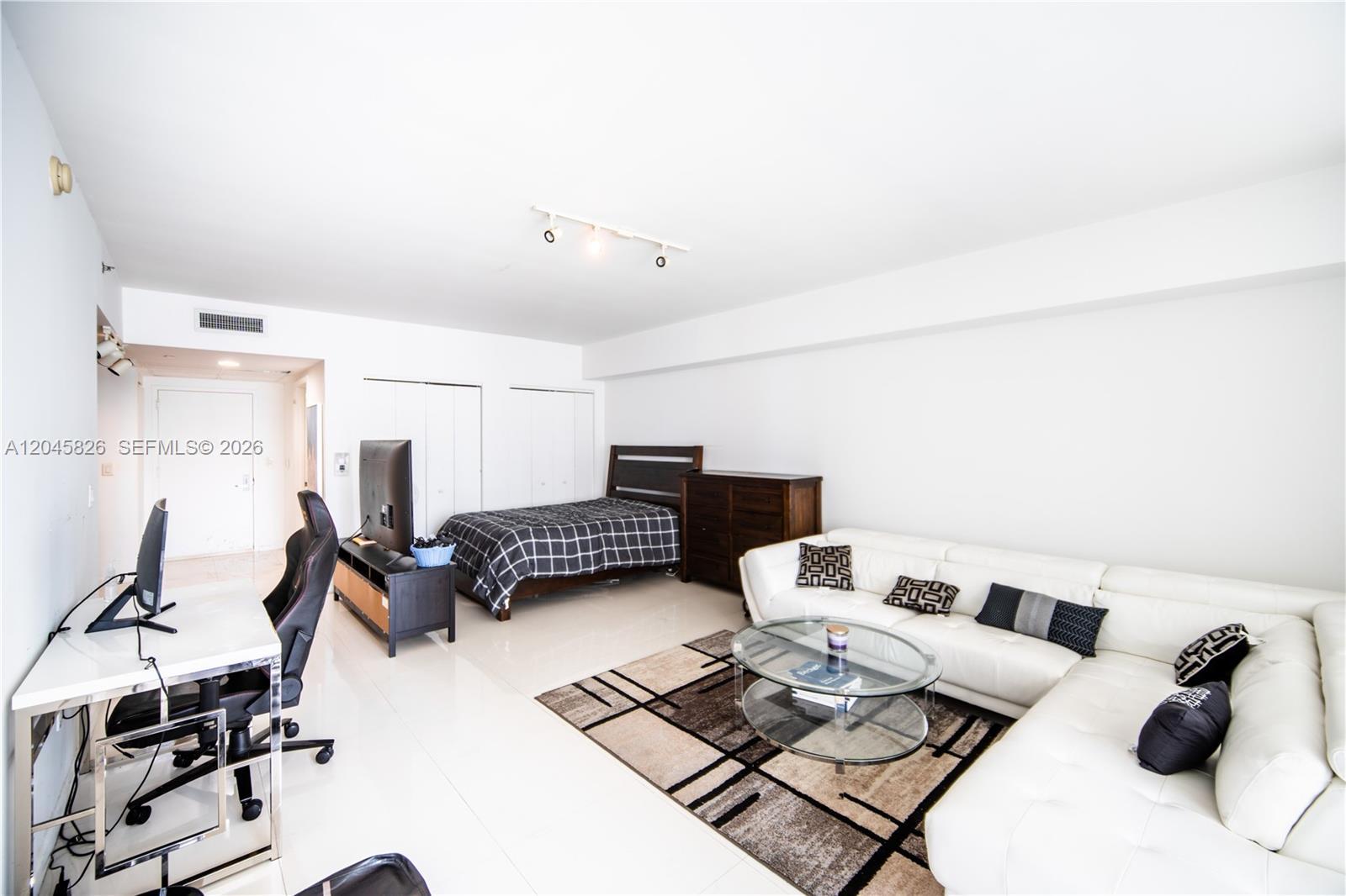 475 Brickell Ave # 2010, Miami FL 33131 photo 3