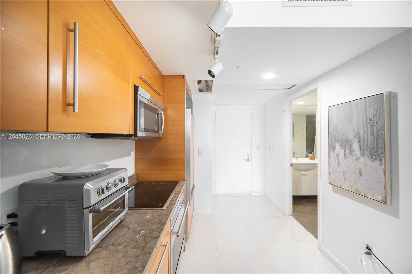 475 Brickell Ave # 2010, Miami FL 33131 photo 5