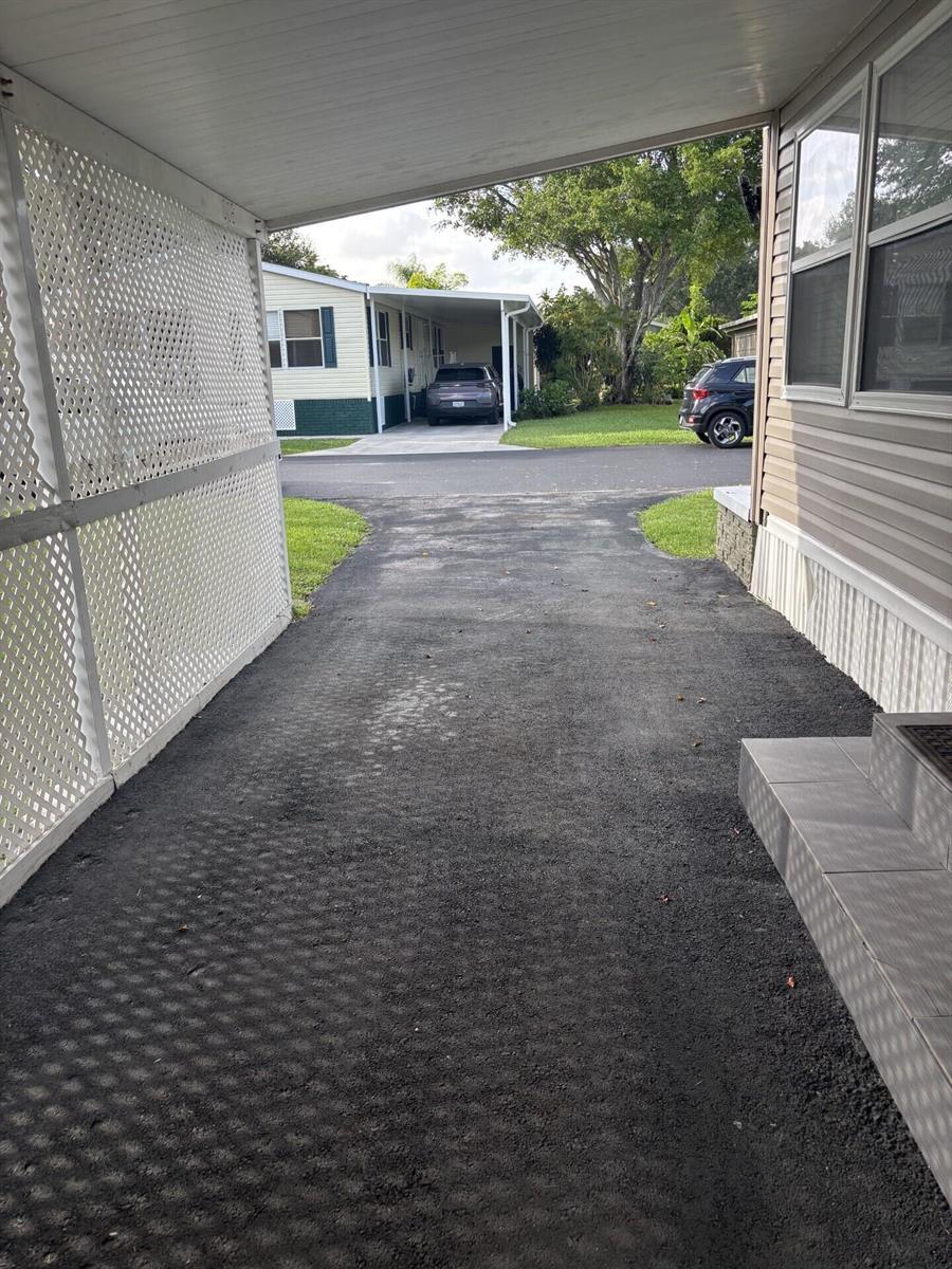 4530 NW 68th Court, Coconut Creek FL 33073 photo 4