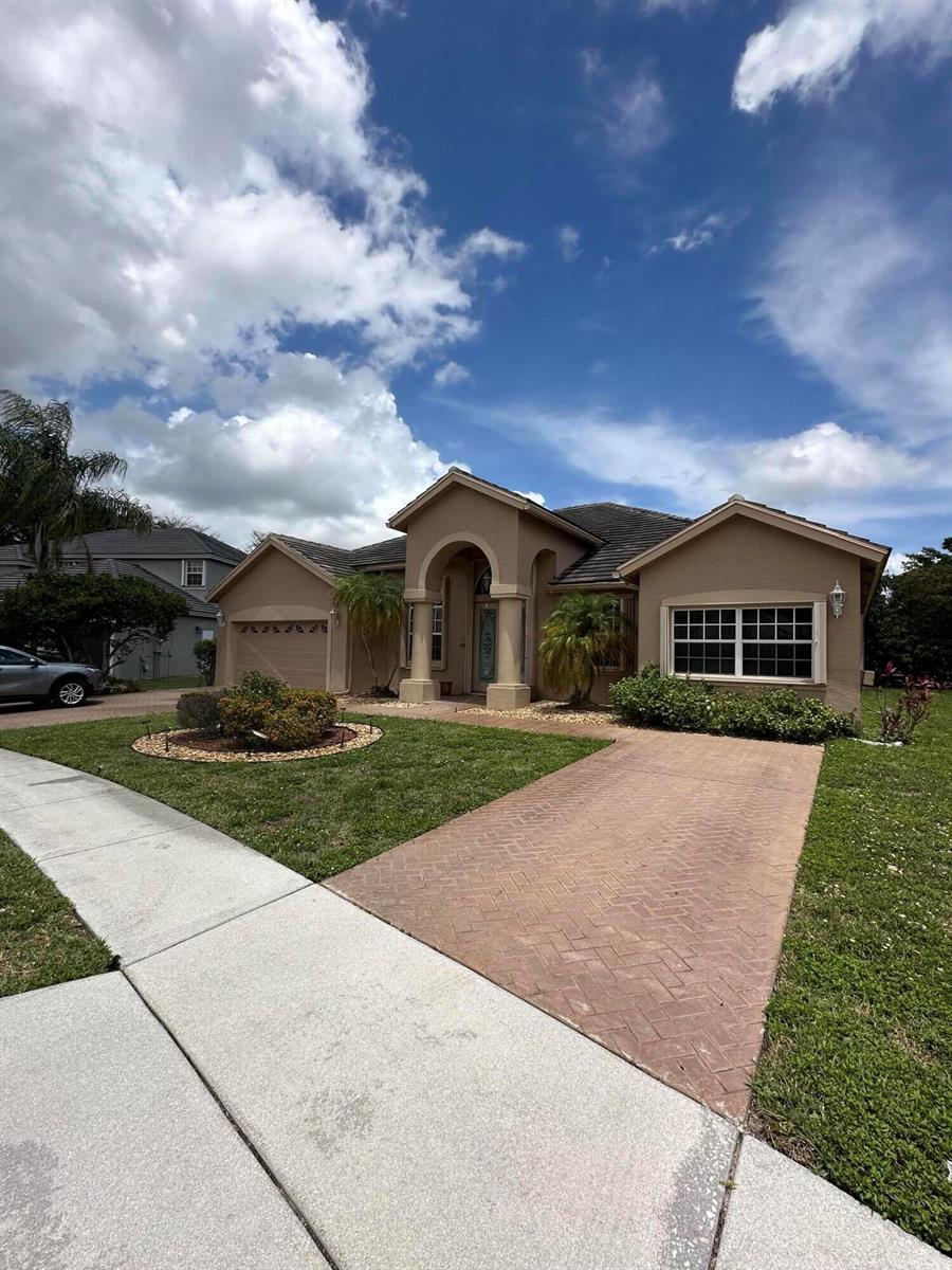 21698 Abington Court, Boca Raton FL 33428
