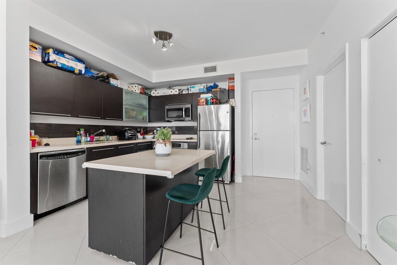 90 SW 3rd Street # 1410, Miami FL 33130 photo 4