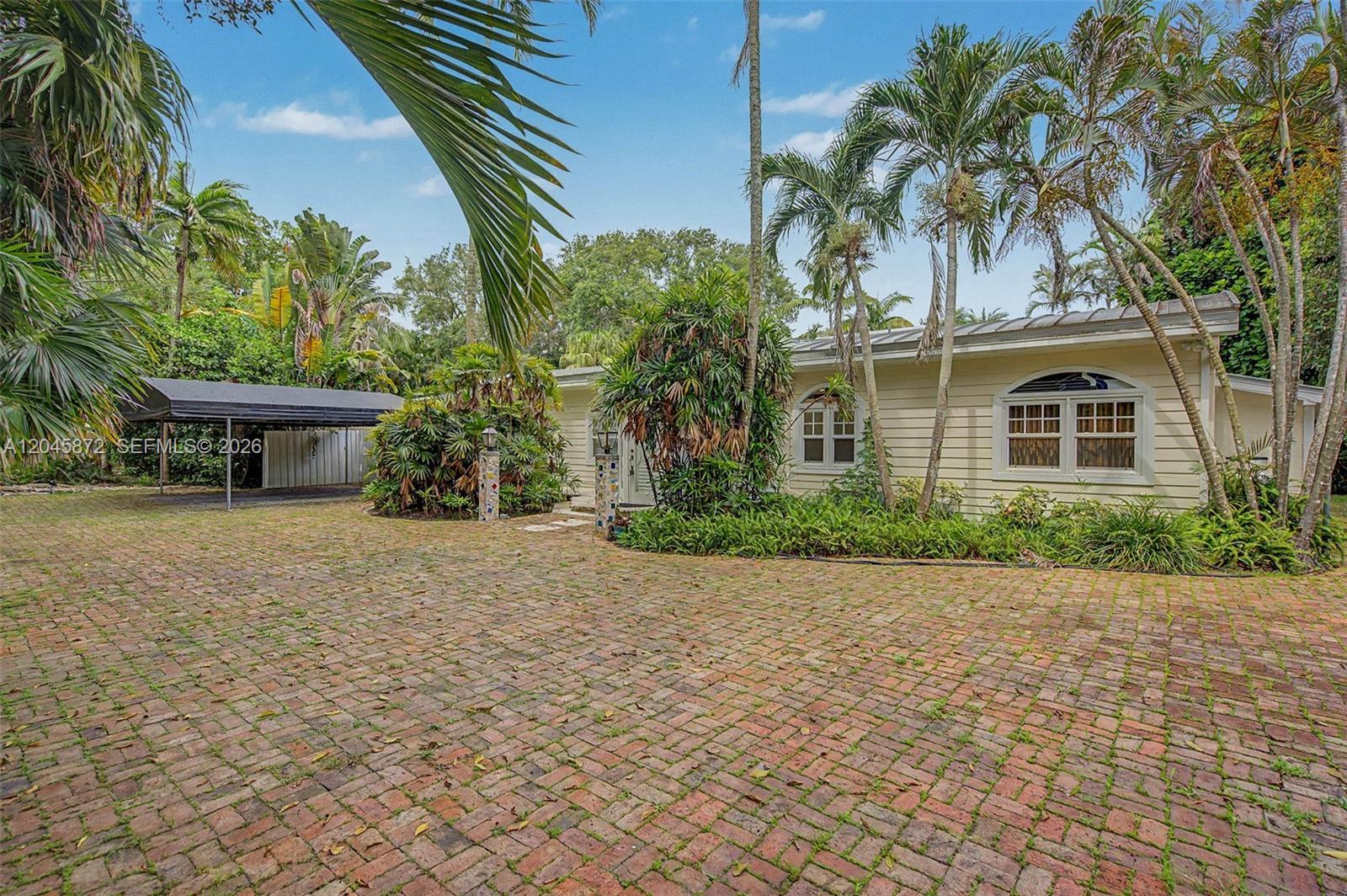 13470 SW 67th Ave, Pinecrest FL 33156 photo 3