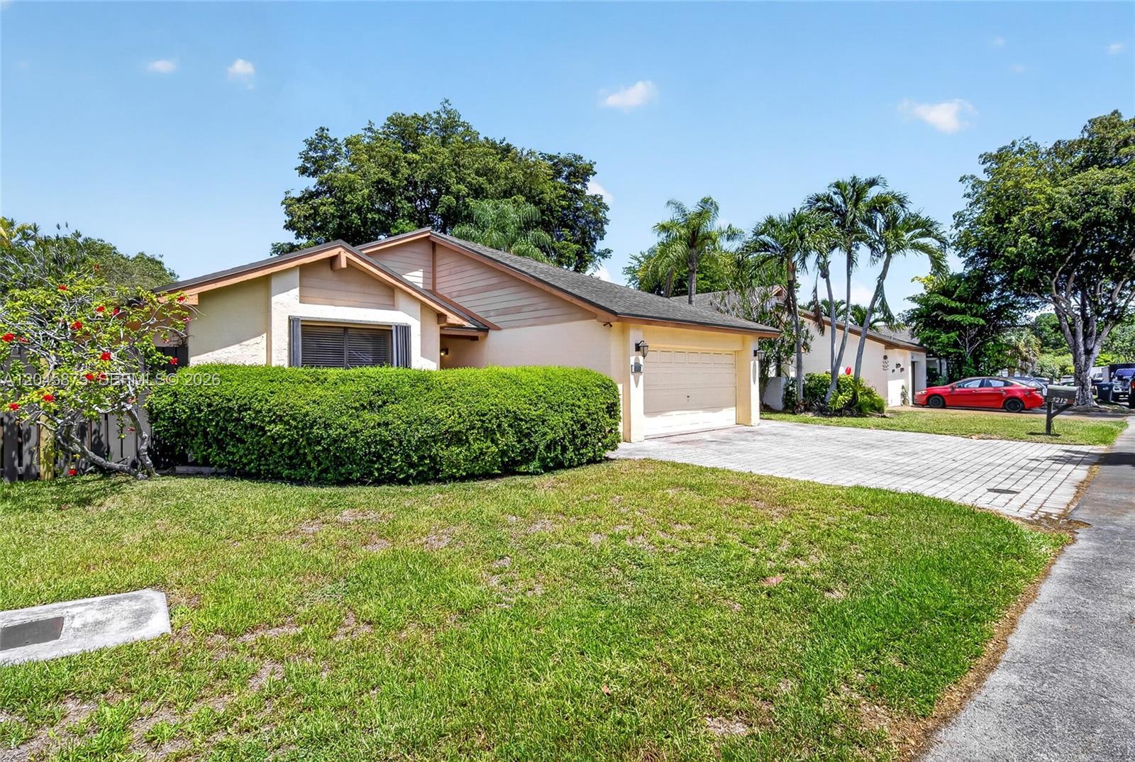 5212 SW 151st Pl, Miami FL 33185 photo 3