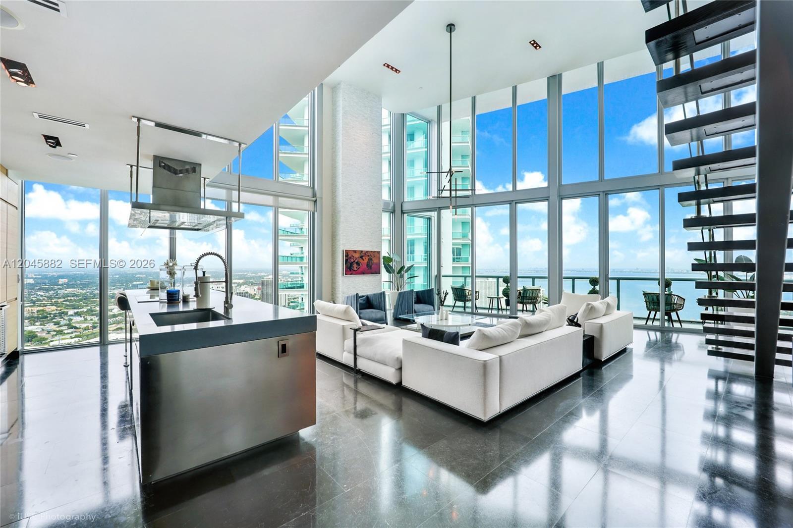 888 Biscayne Blvd # 5112, Miami FL 33132 photo 3
