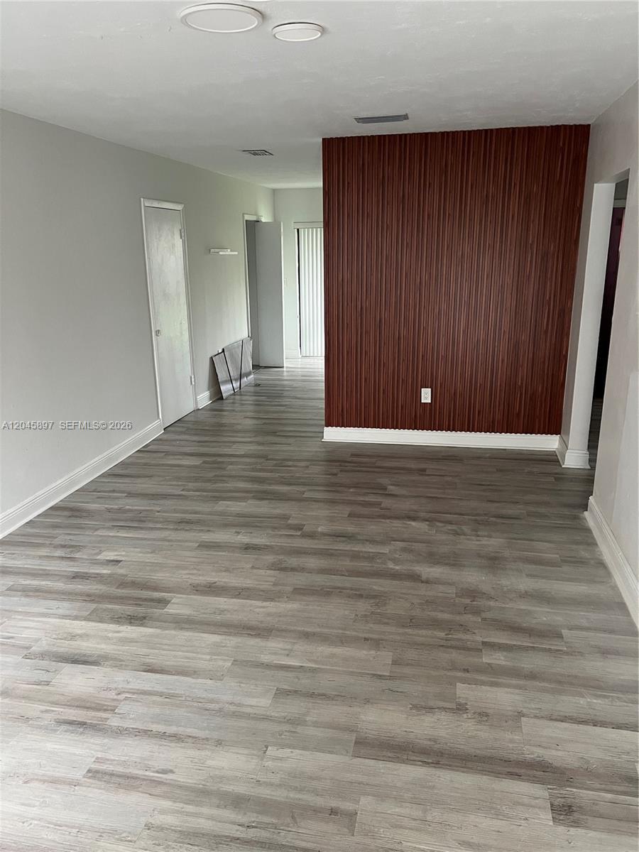 6685 NW 38th Ter, Virginia Gardens FL 33166 photo 4
