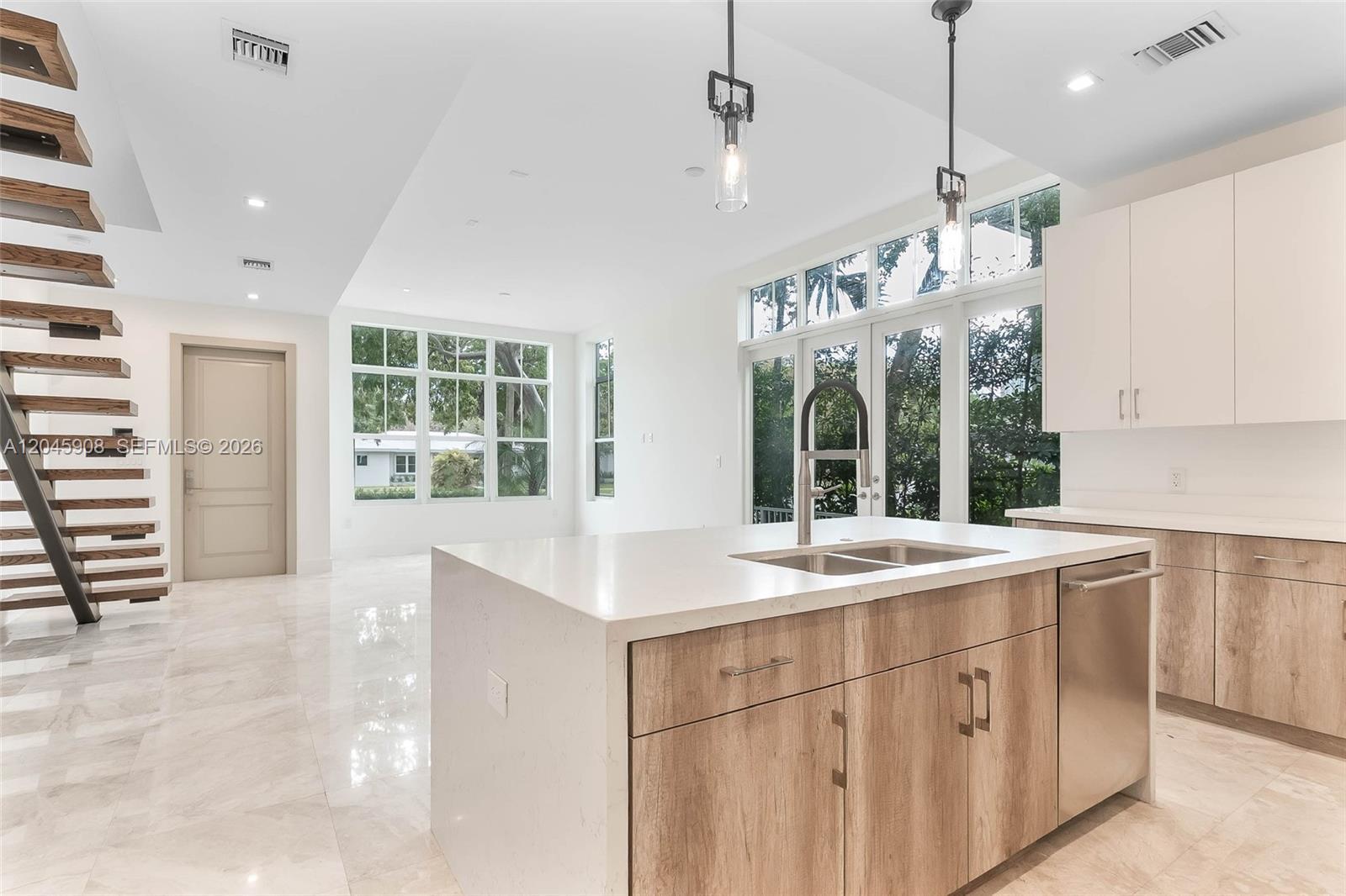 3406 Ponce De Leon Blvd, Coral Gables FL 33134 photo 2