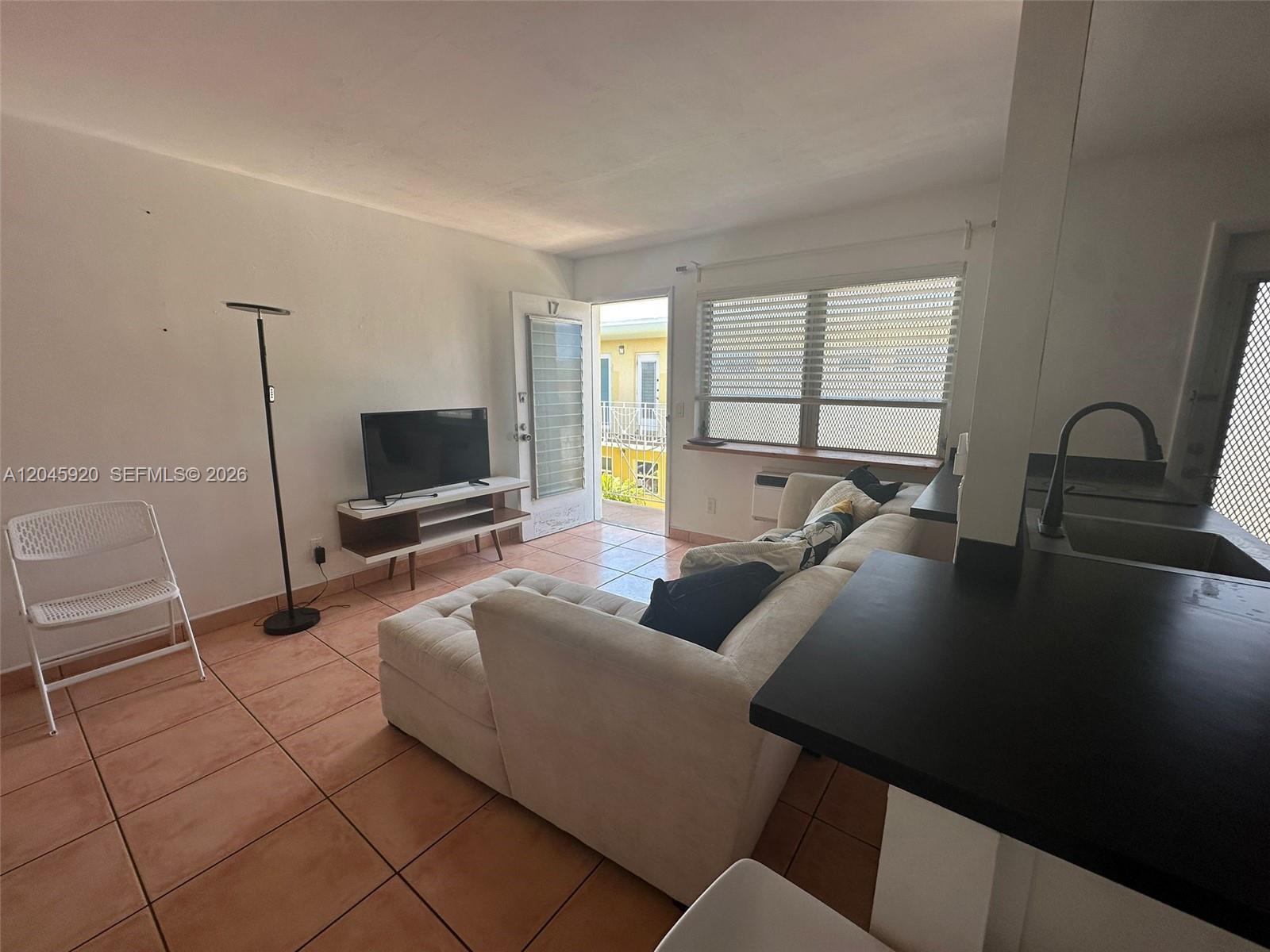 8101 Abbott Ave # 17, Miami Beach FL 33141 photo 2