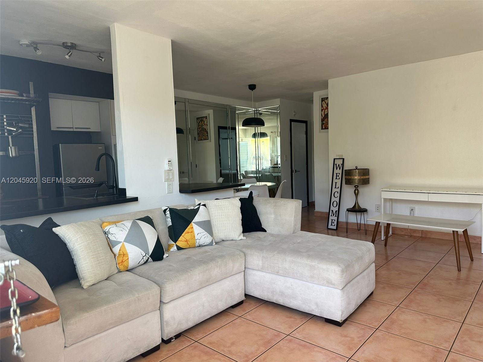 8101 Abbott Ave # 17, Miami Beach FL 33141 photo 3