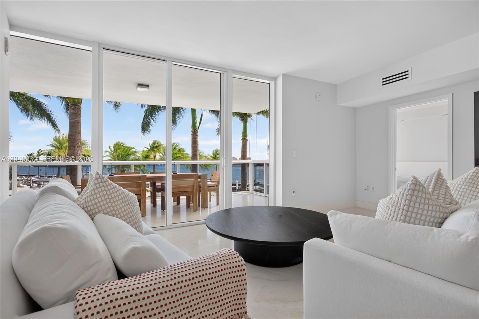 400 Alton Rd # 706, Miami Beach FL 33139 photo 4