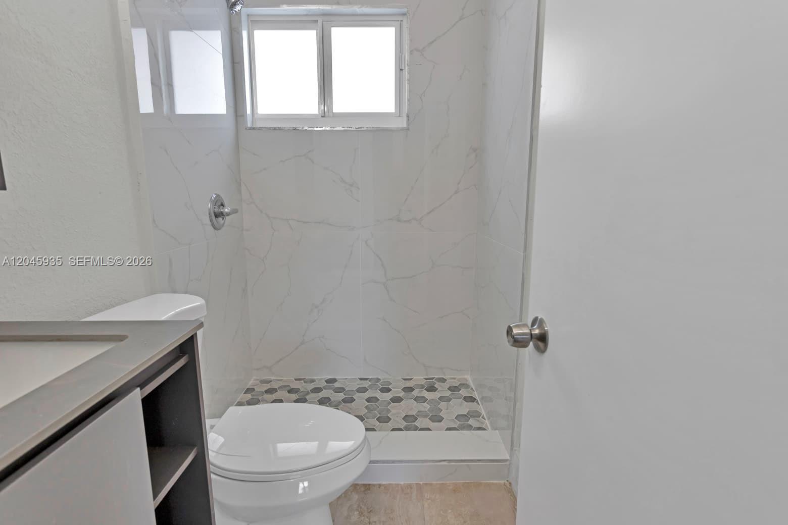 1430 NW 2nd Ave # 4, Florida City FL 33034 photo 4