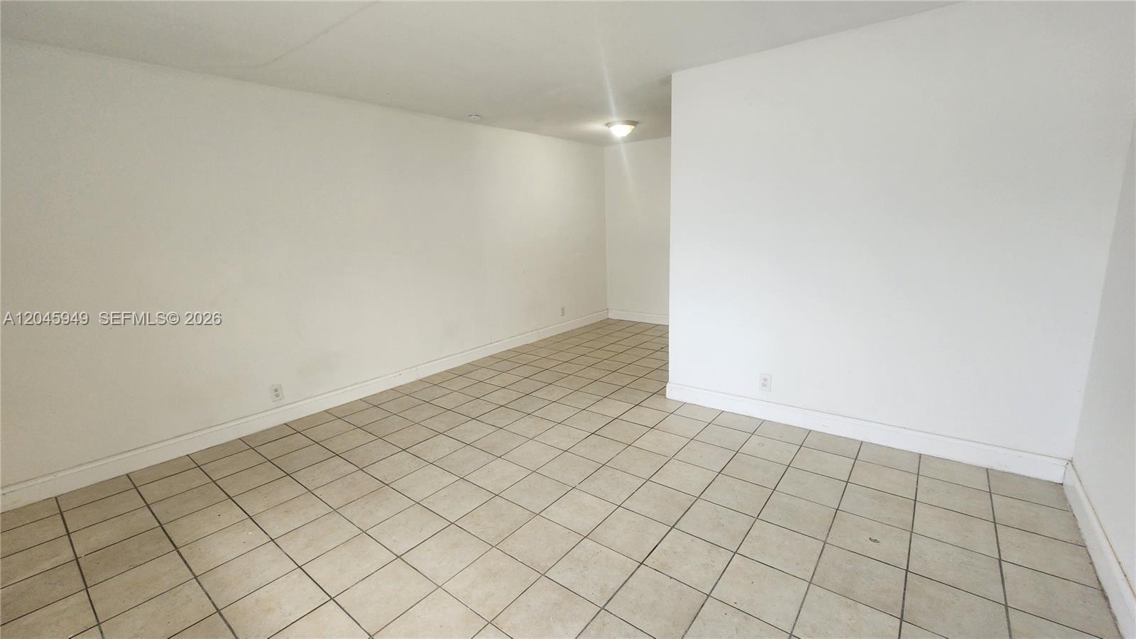 280 SW 11th Ave # 5, Hallandale Beach FL 33009 photo 2