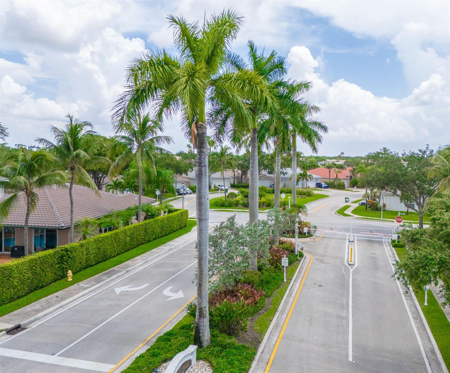 11757 NW 47th Drive, Coral Springs FL 33076 photo 2