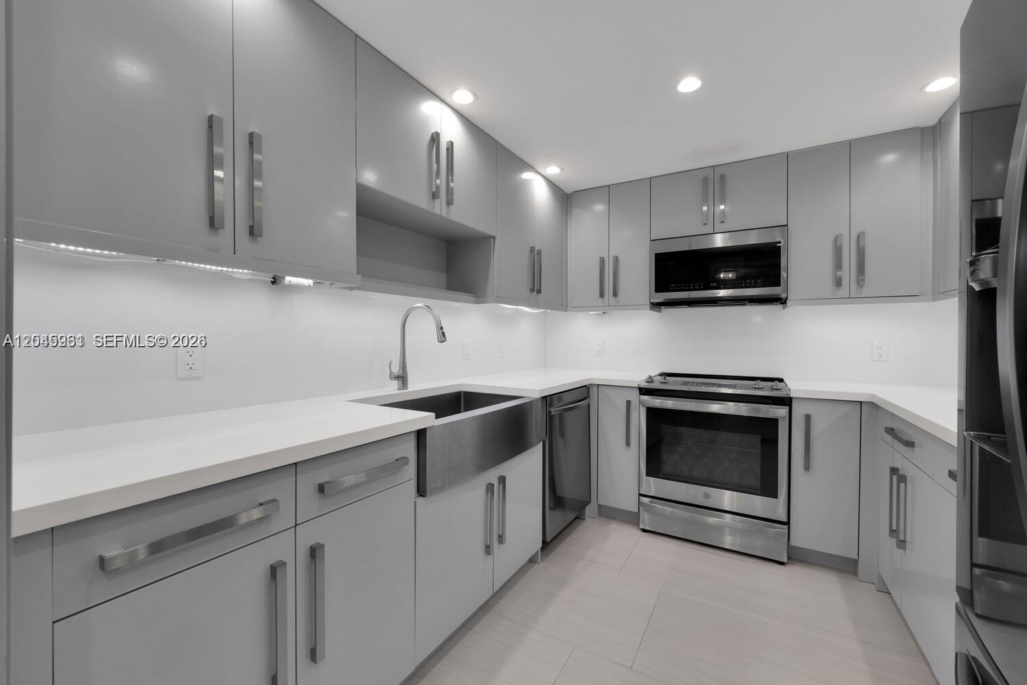 600 Biltmore Way # 618, Coral Gables FL 33134 photo 4