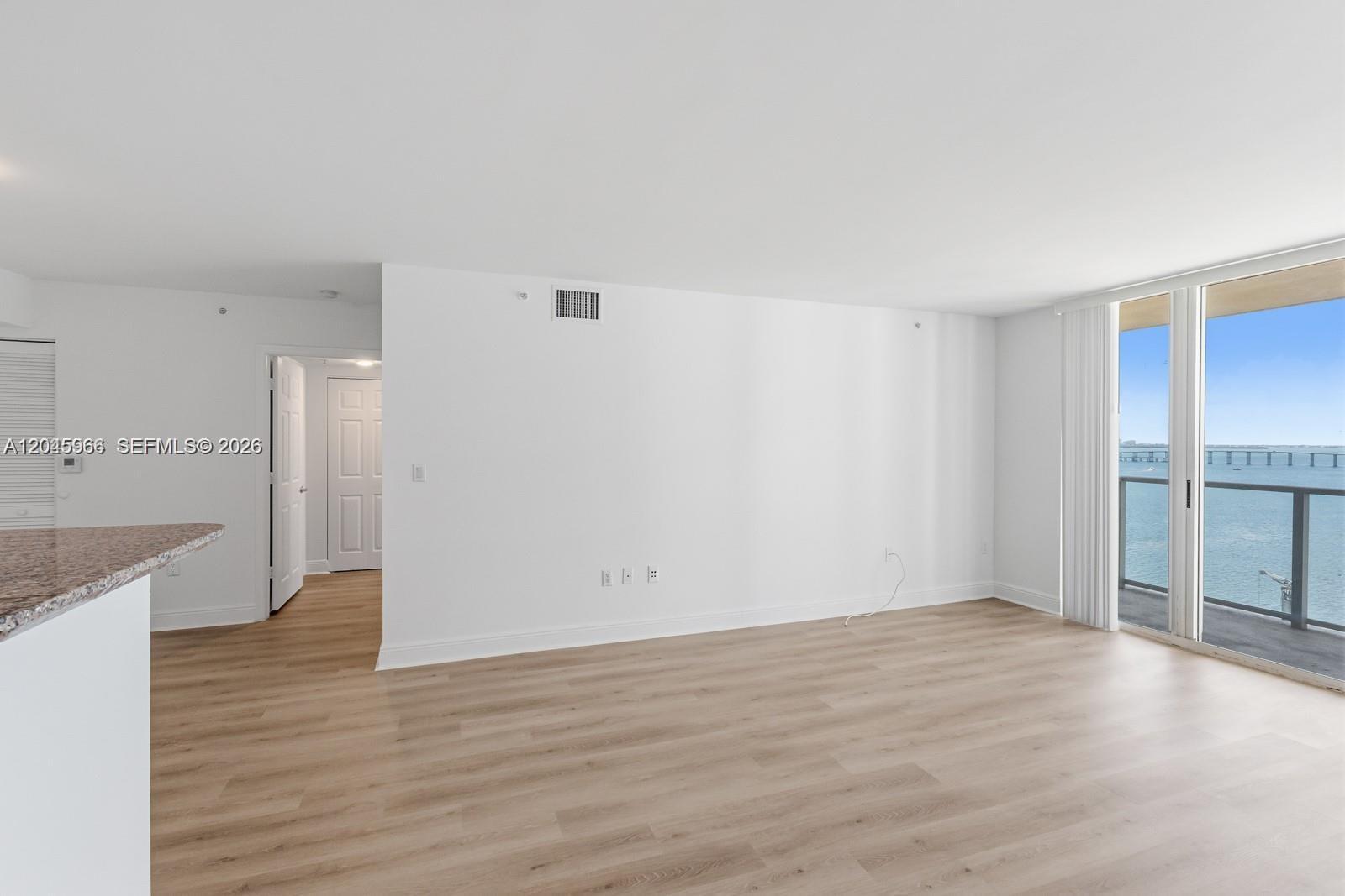 1155 Brickell Bay Dr # 1609, Miami FL 33131 photo 3