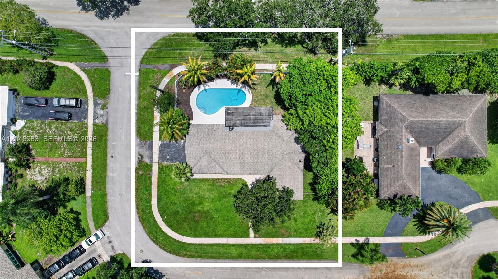 7040 NW 8th Ct, Plantation FL 33317