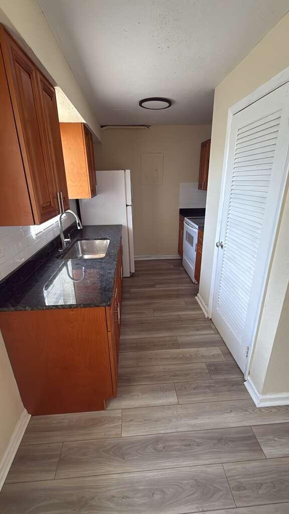 3722 Henry Avenue # 3, West Palm Beach FL 33405 photo 2