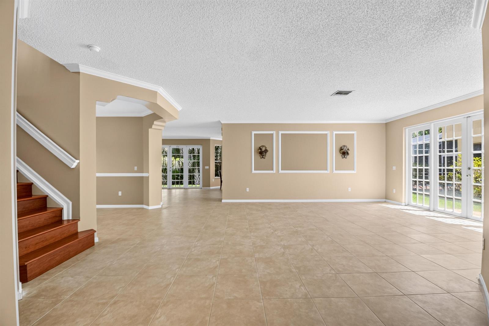 2520 Glendale Place, Royal Palm Beach FL 33411 photo 5
