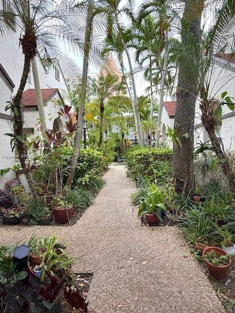 101 NE 8th Ave # 1, Fort Lauderdale FL 33301 photo 3