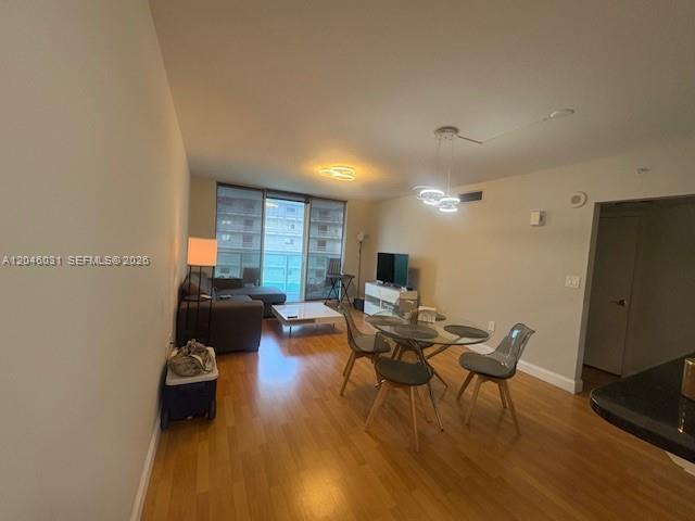 Miami, FL 33131 photo 5