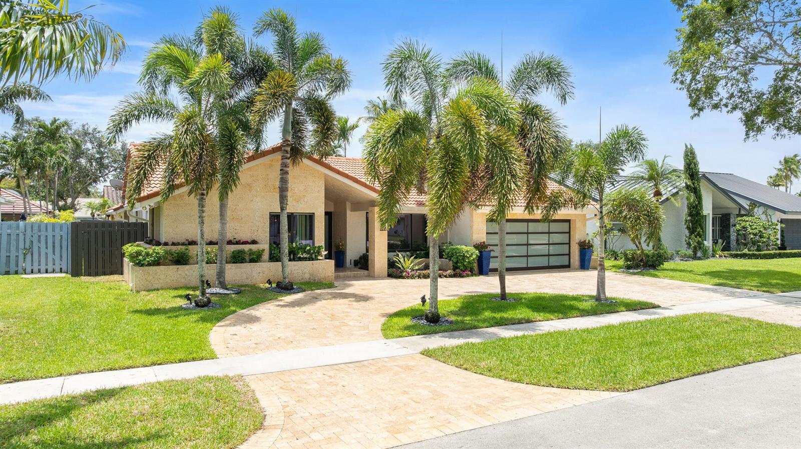 10506 NW 7th Court, Plantation FL 33324 photo 4
