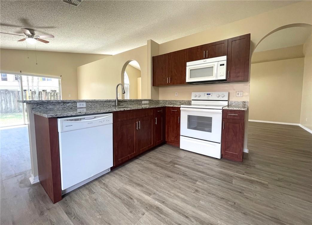 18062 SW 27th Street, Miramar FL 33029 photo 4