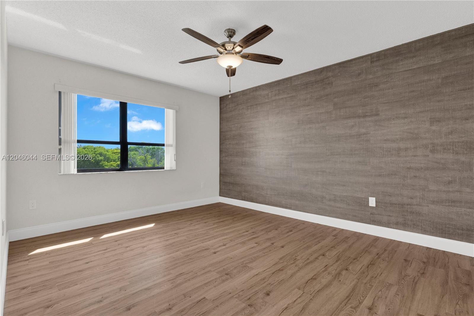 1121 SW 122nd Ave # 2, Miami FL 33184 photo 3