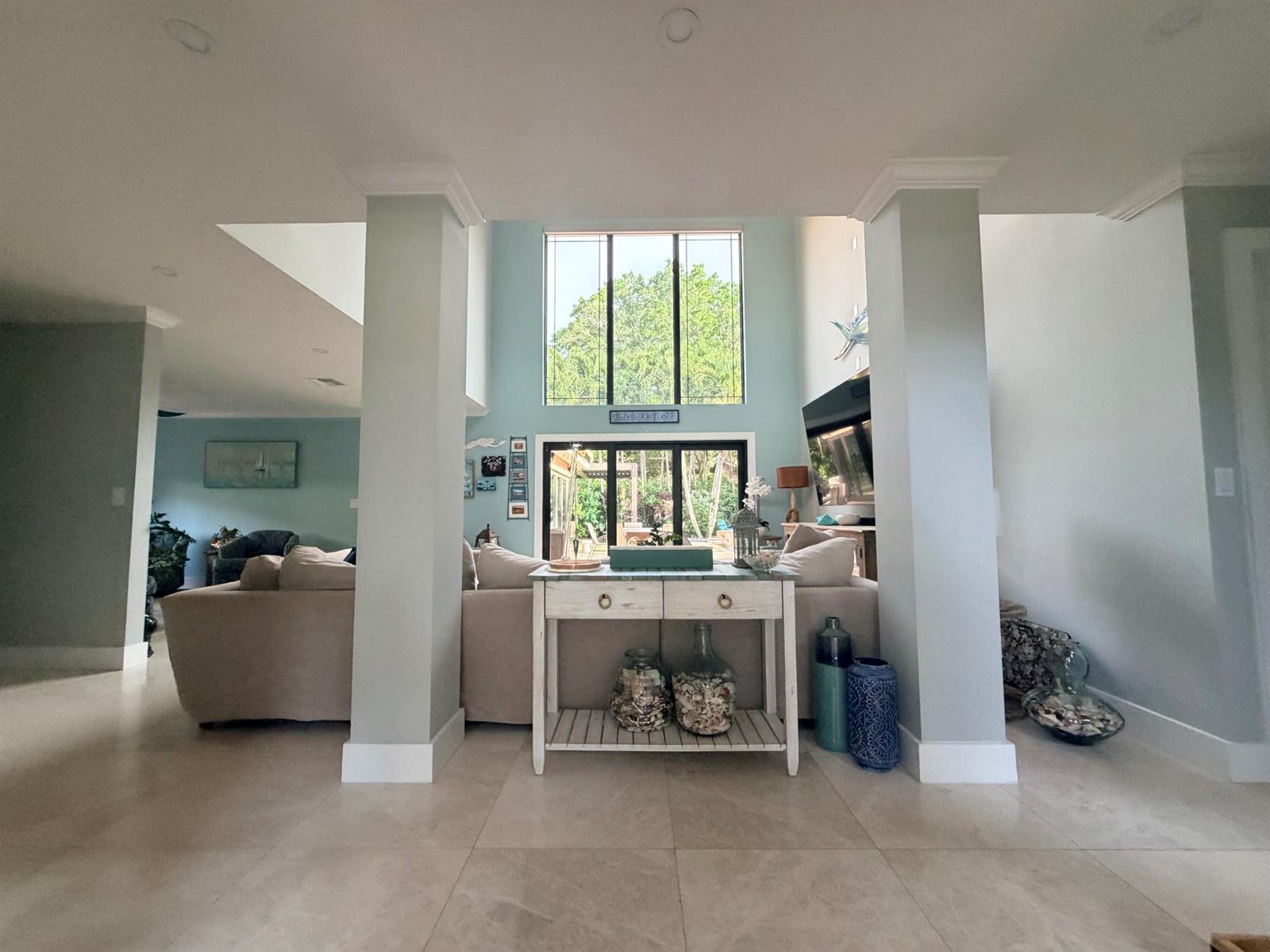 3041 Perriwinkle Circle, Davie FL 33328 photo 3