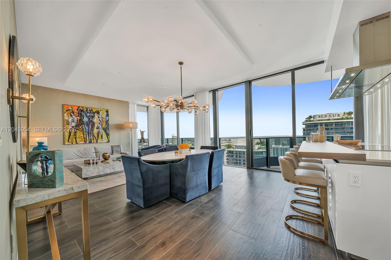 1000 Brickell Plz, Miami FL 33131 photo 5