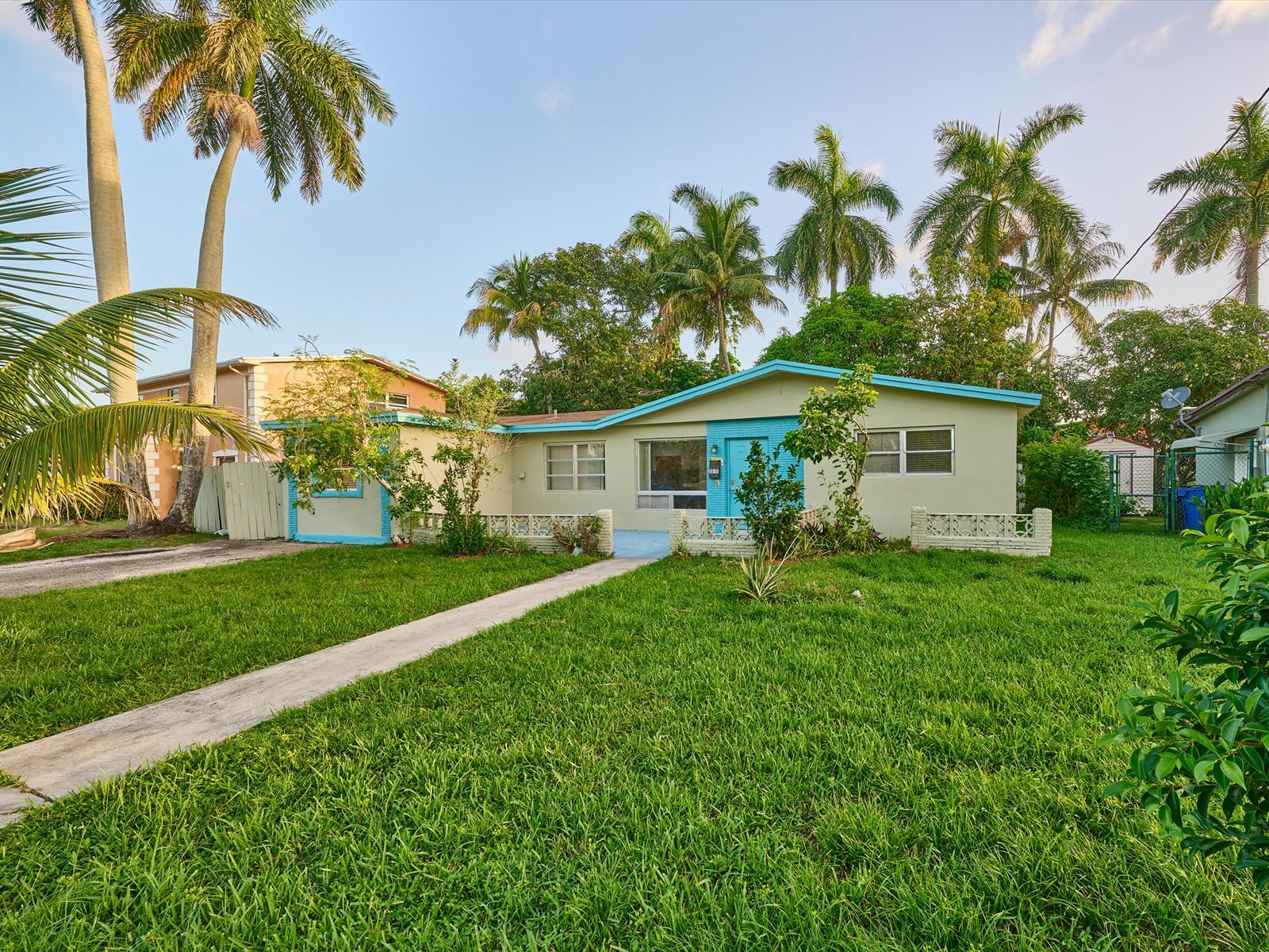 3515 NW 40th Street, Lauderdale Lakes FL 33309 photo 3