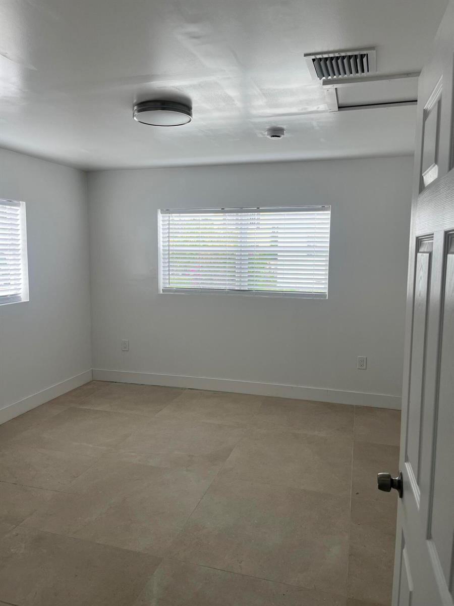 701 S C Street, FL 33460 photo 3