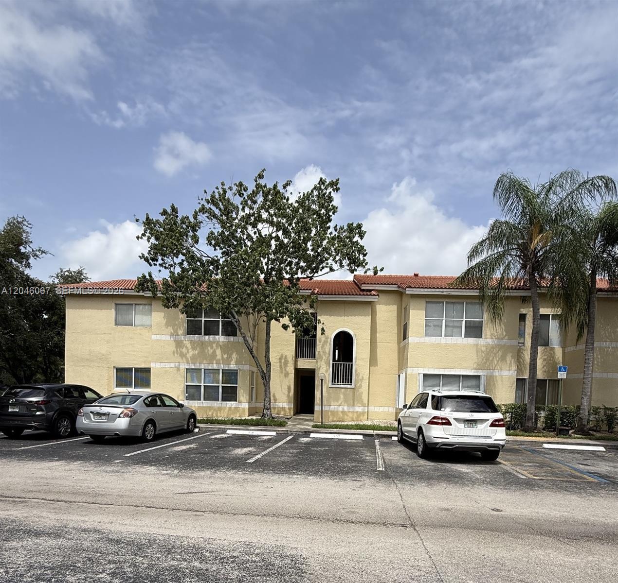 Sunrise, FL 33325 photo 4