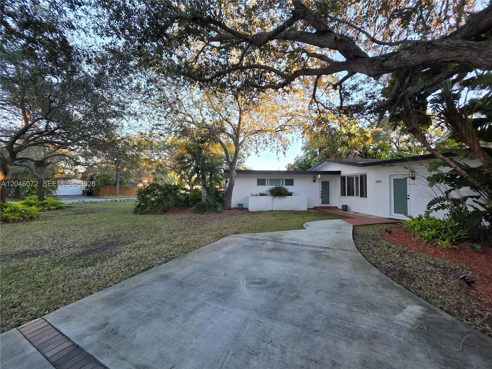 9860 SW 140th St, Miami FL 33176 photo 3