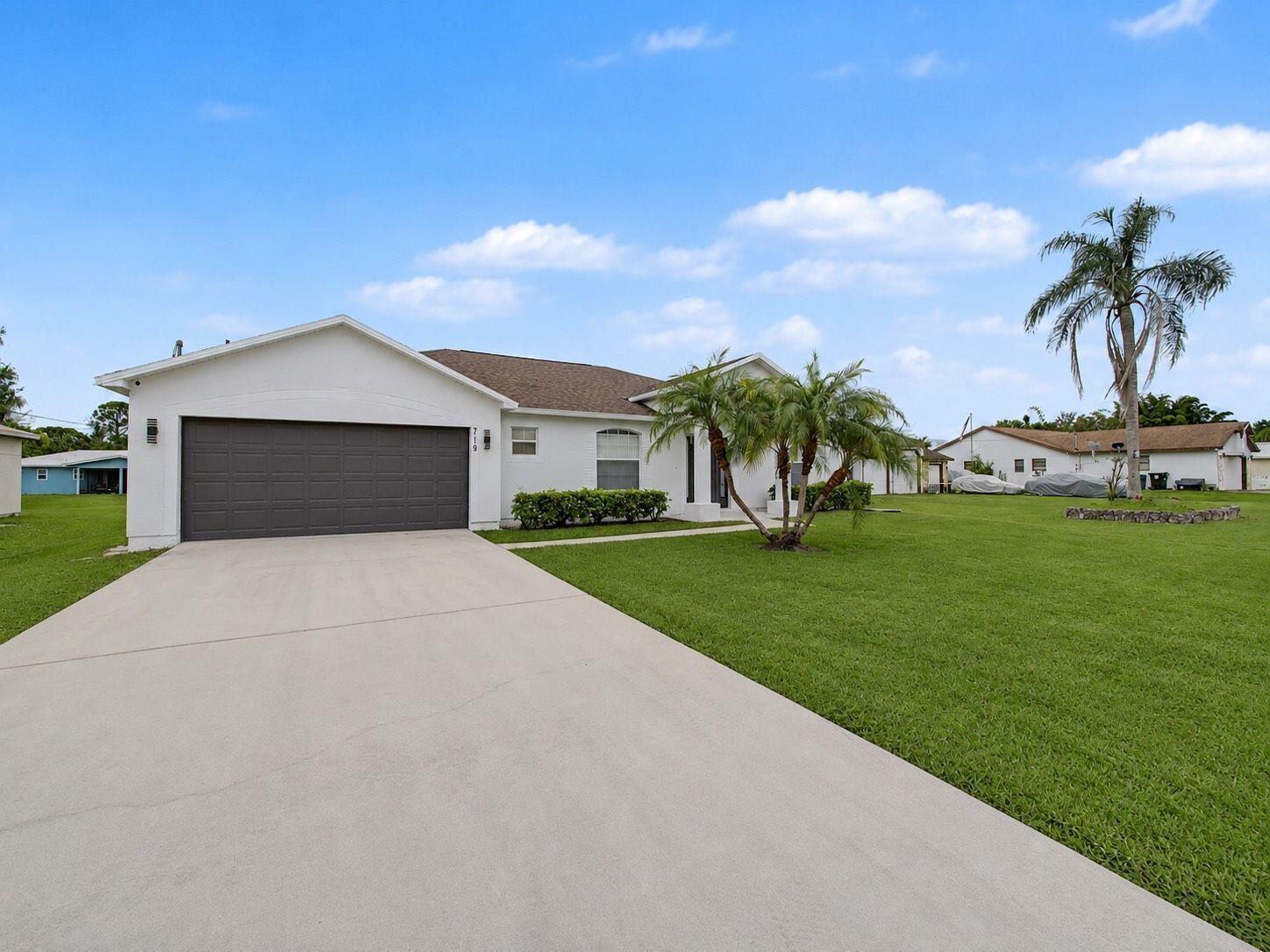 719 SW Broadview Street, Port St. Lucie FL 34983 photo 5