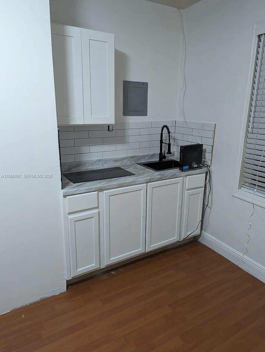 435 SW 33rd Ave, Miami FL 33135 photo 5