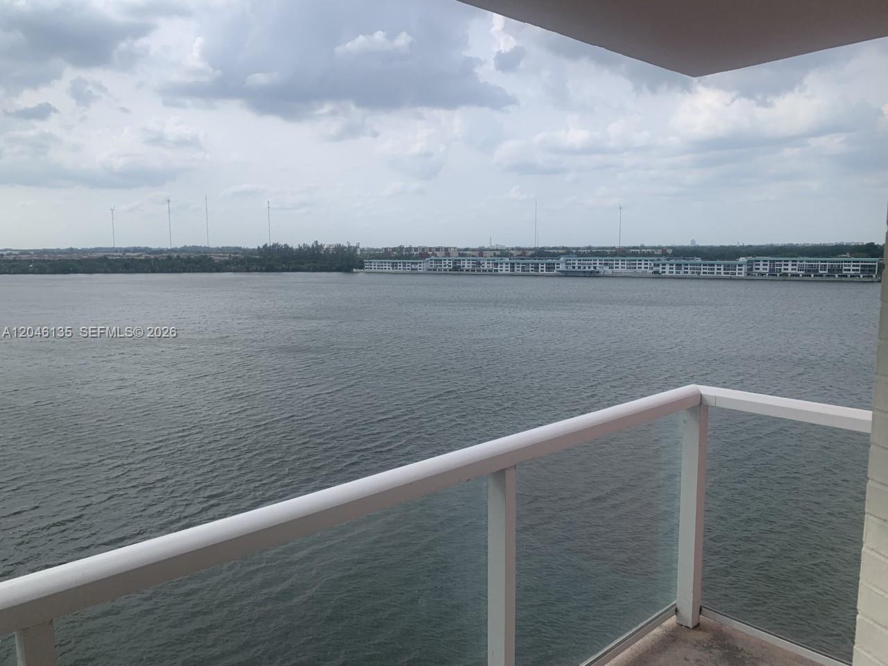 Miami, FL 33179