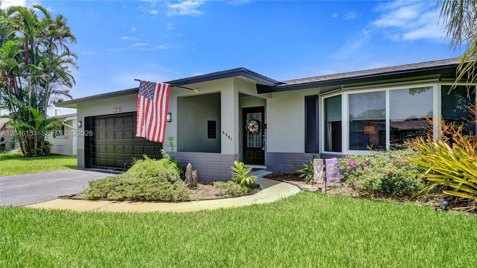 5581 SW 7th St, Plantation FL 33317 photo 3