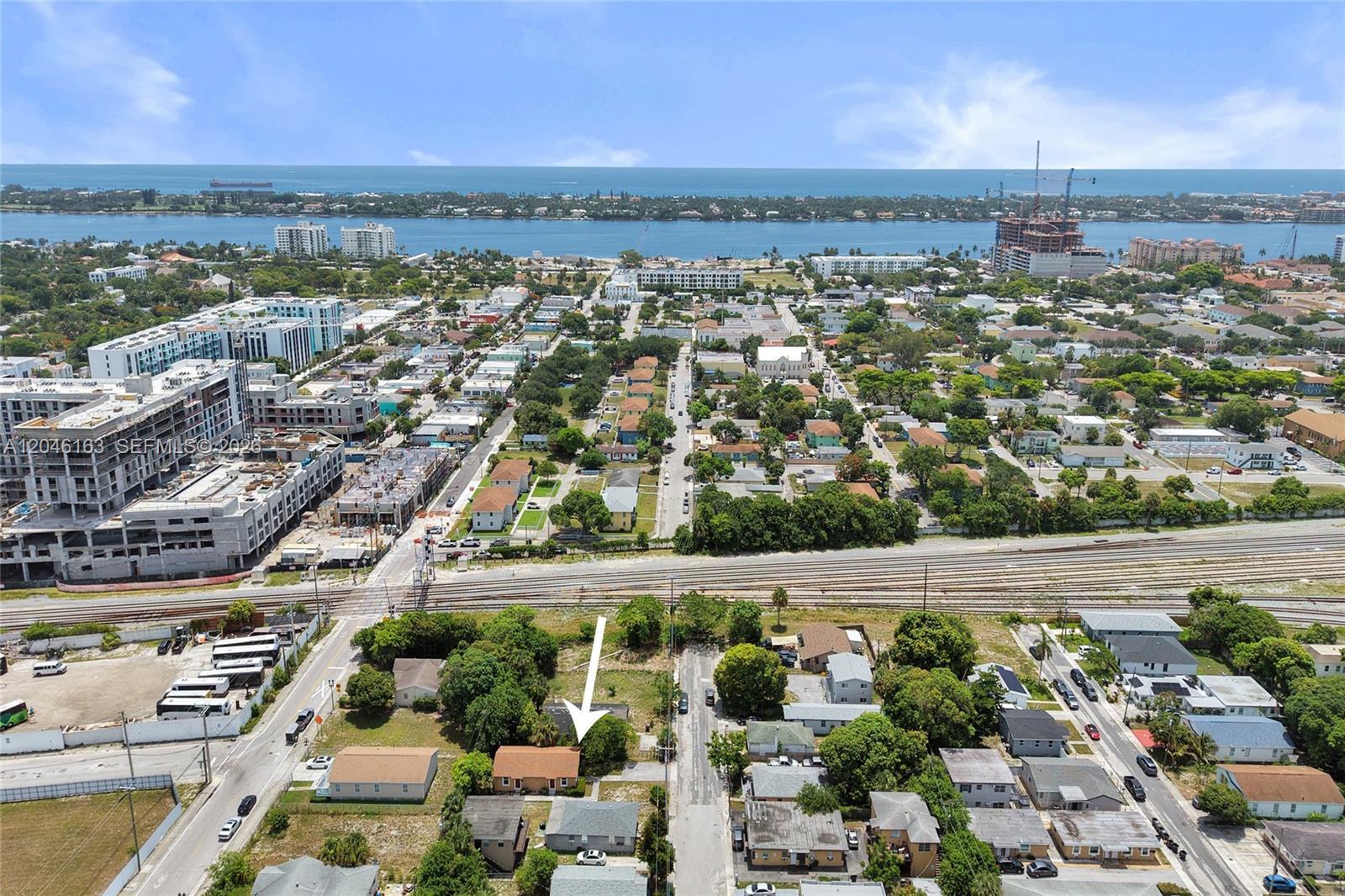 727 22nd St # A, West Palm Beach FL 33407 photo 4
