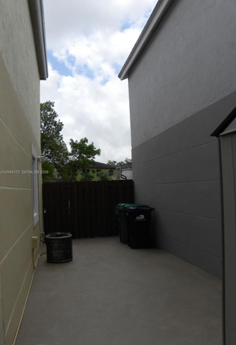 14742 SW 92nd St Rd, Miami FL 33196 photo 5