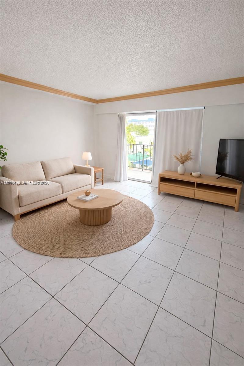 16508 NE 26th Ave # 303, North Miami Beach FL 33160 photo 3