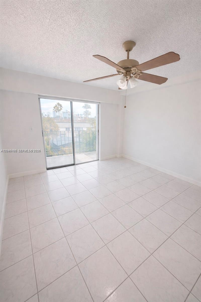 16508 NE 26th Ave # 303, North Miami Beach FL 33160 photo 5