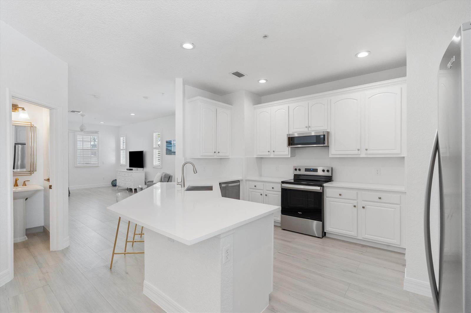 295 NE 5th Avenue # 32, Delray Beach FL 33483 photo 3