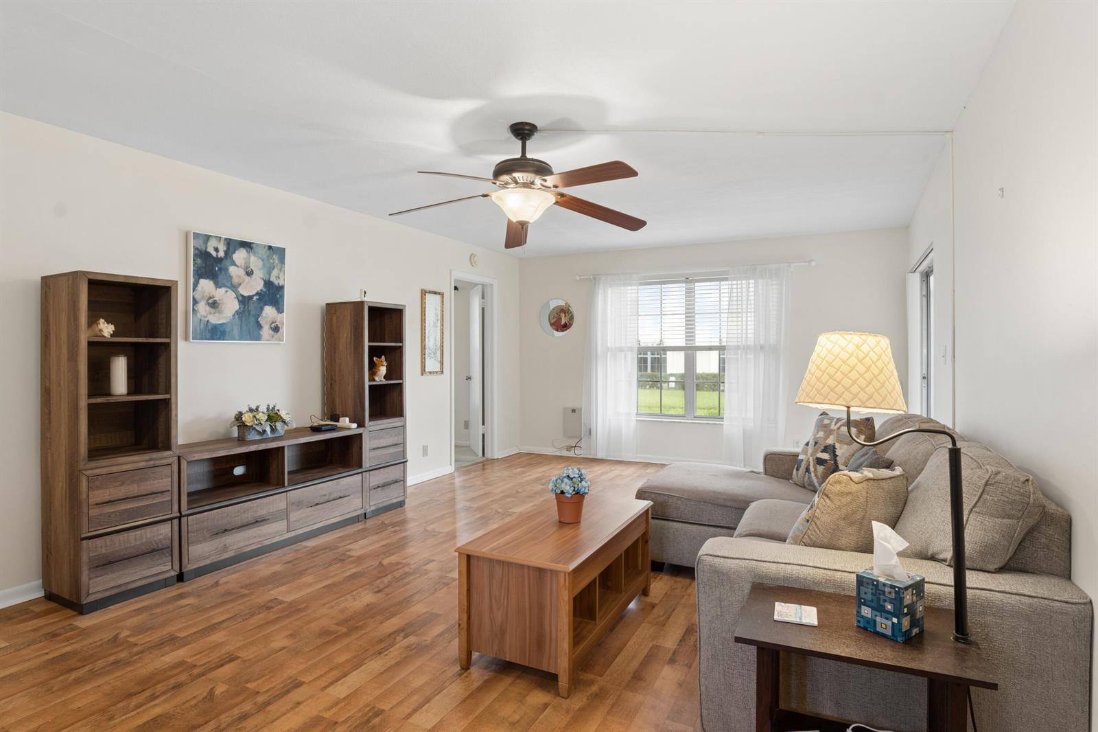5570 Tamberlane Circle # 130, Palm Beach Gardens FL 33418 photo 2